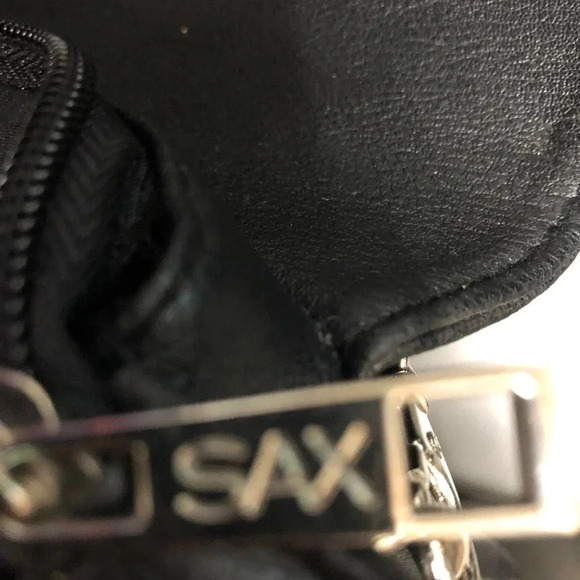 SAX Crossbody Purse with Adorable Flower attached NWOT Black - Picture 8 of 11